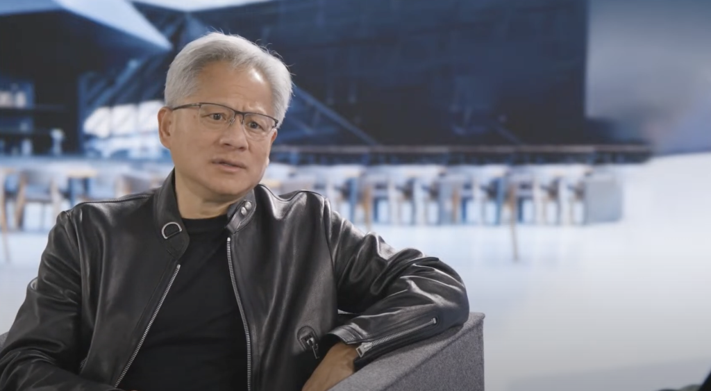 黄仁勋首次回应DeepSeek冲击波:市场理解完全反了,本质上利于AI计算需求