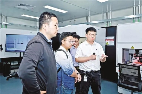 阿斯麦EUV光刻机关键部件的唯一供应商：落户中国！(图2)