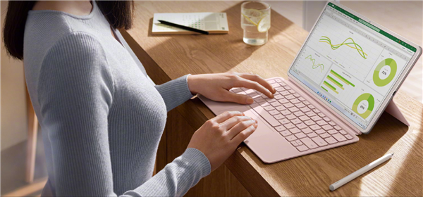 华为十大新品价格汇总：MateBook X Pro笔记本顶配1.4万元(图1)