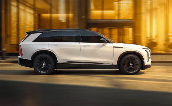 纯电小凯雷德 凯迪拉克国产VISTIQ官图发布：5.2米级大六座(图2)