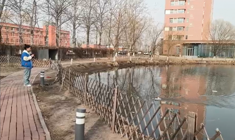 北京科技大学天津学院国芯智行项目团队：为国产化无人水质监测设备而努力！(图1)