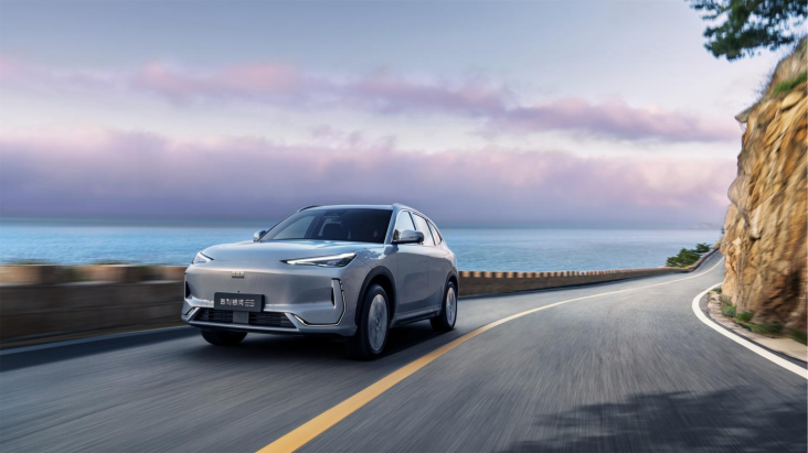 从物理学剖析:神盾短刀为什么全面优于长刀电池(图5) 从物理学剖析:神盾短刀为什么全面优于长刀电池(图5)