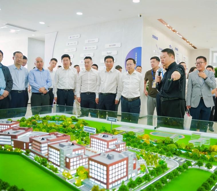 官宣!天工碳湾科创园,与“双碳”梦想共赴新程(图10) 官宣!天工碳湾科创园,与“双碳”梦想共赴新程(图10)